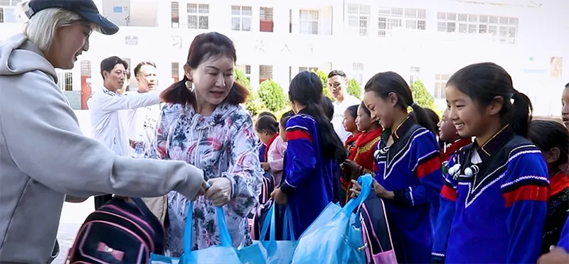 云中公益 | 助&ldquo;妞妞合唱团&rdquo;从云中舞台到春晚舞台